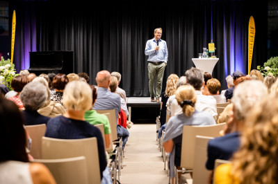 Prof. Markus Hengstschläger im Campus Moosburg