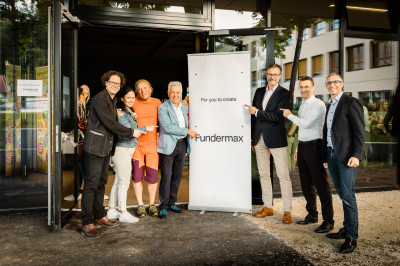 Blind Climber Andy Holzer begeistert das Publikum in Moosburg