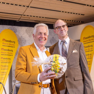 moosburg helfrieds strenge kammer-123