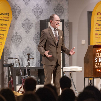 moosburg helfrieds strenge kammer-25