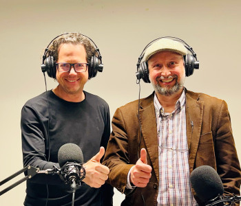 Vom erfolgreichen Wörthersee-Film-Business zum Neuanfang mit Sinn-Arbeit: Der Moosburger Michael Kraiger zu Gast im Glücksradio Moosburg